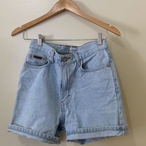 Calvin Klein Mom Short